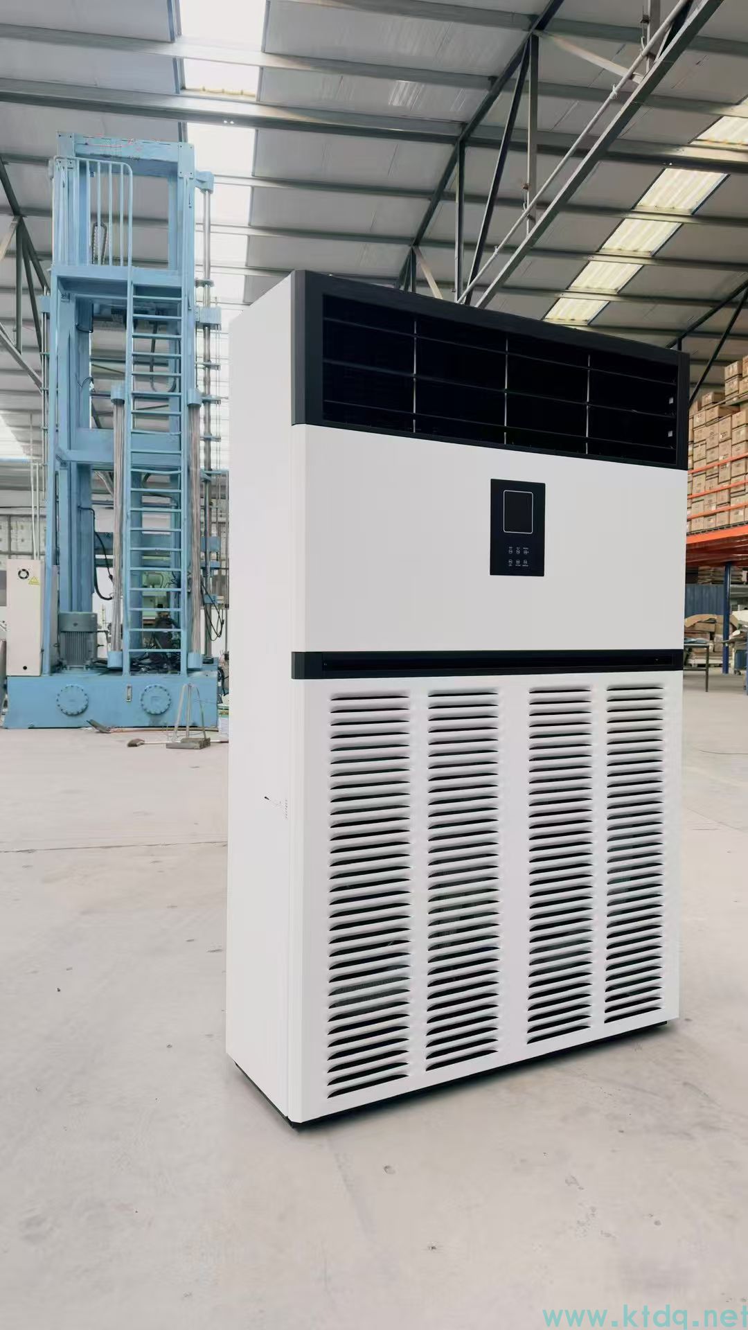 廠家供應(yīng)大型10匹商用水空調(diào) 冷暖兩用水冷空調(diào)井水柜機(jī)(圖4)